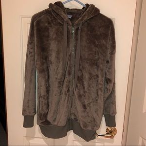 Aerie - Oversize Fuzzy Zip Up - Size XS
